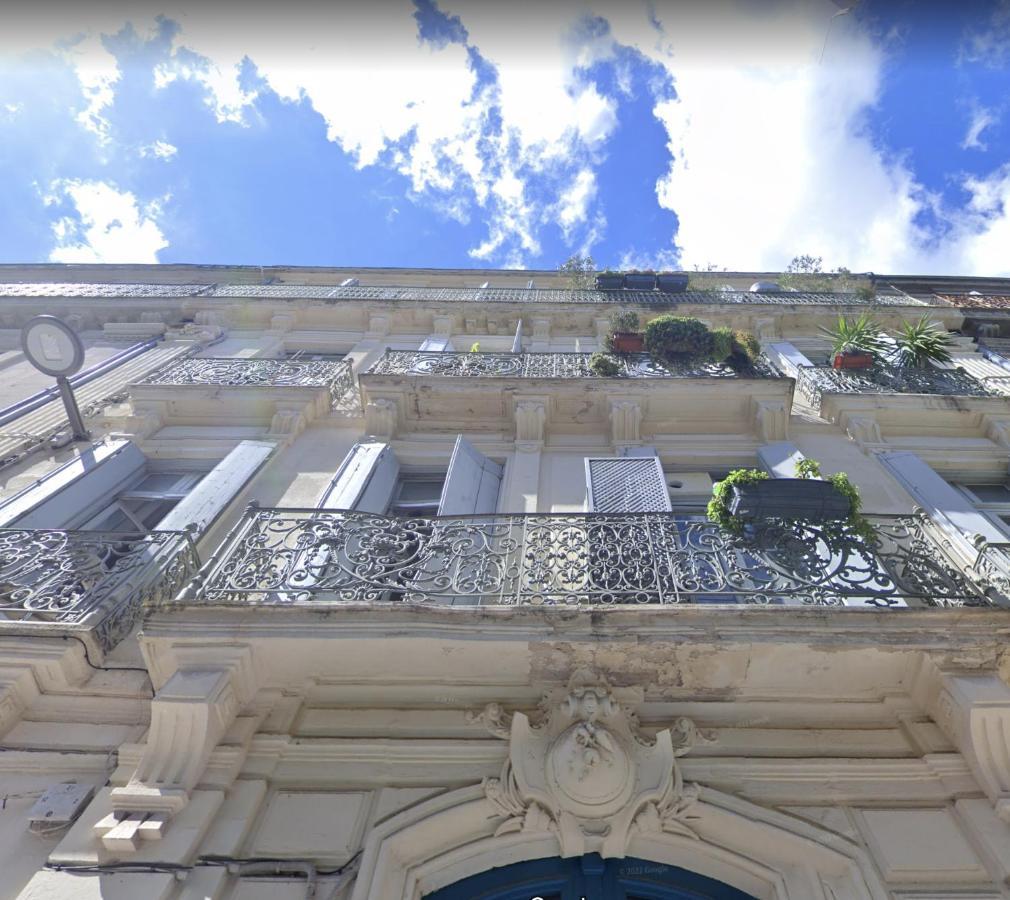 Appartement Climatise Proche Place Comedie Montpellier Buitenkant foto